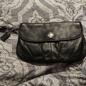 Coach wristlet wallet